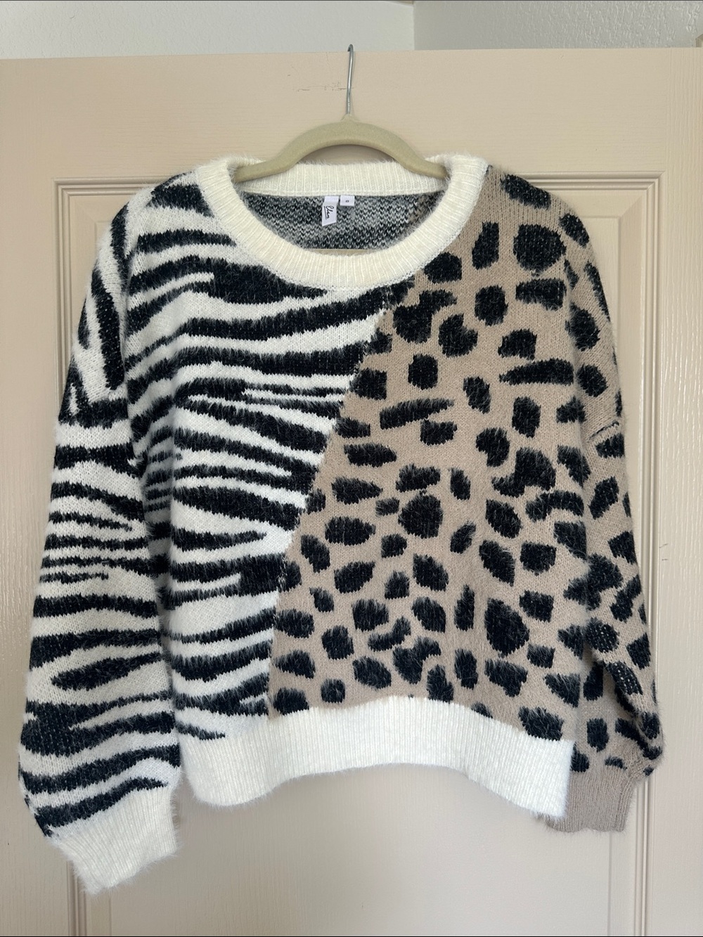 Elan Black, White & Taupe Animal Print Colorblock Sweater